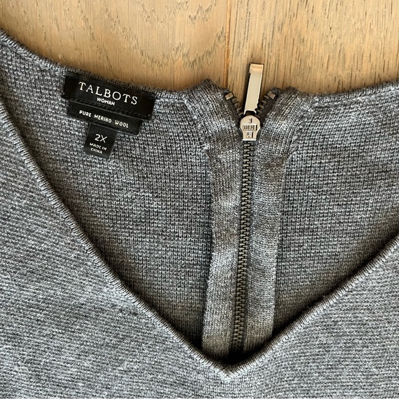 Talbots Dark Grey Merino Wool Long Sleeve V-Neck Dress - Picture 4 of 9